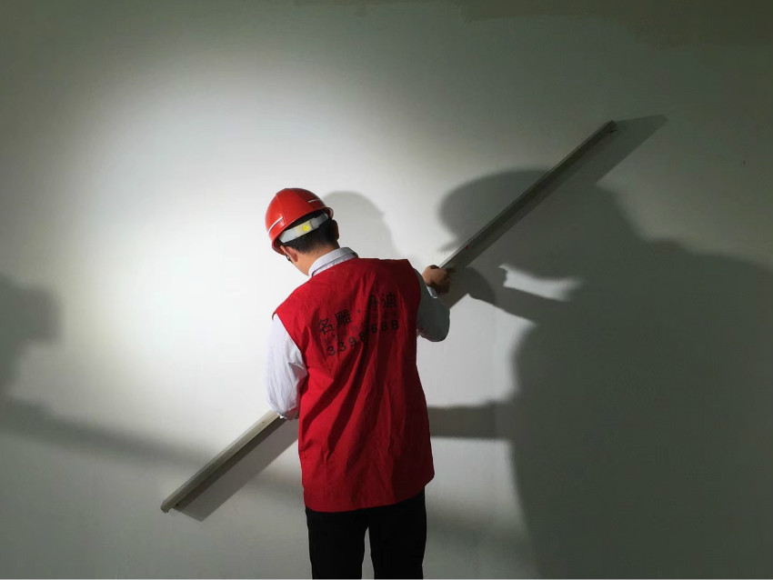 柳州装修助手装饰现场施工人员