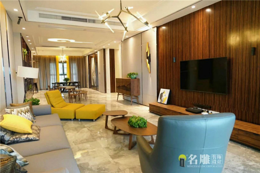 家庭装修设计，柳州装修助手高端家装客厅装修设计效果图