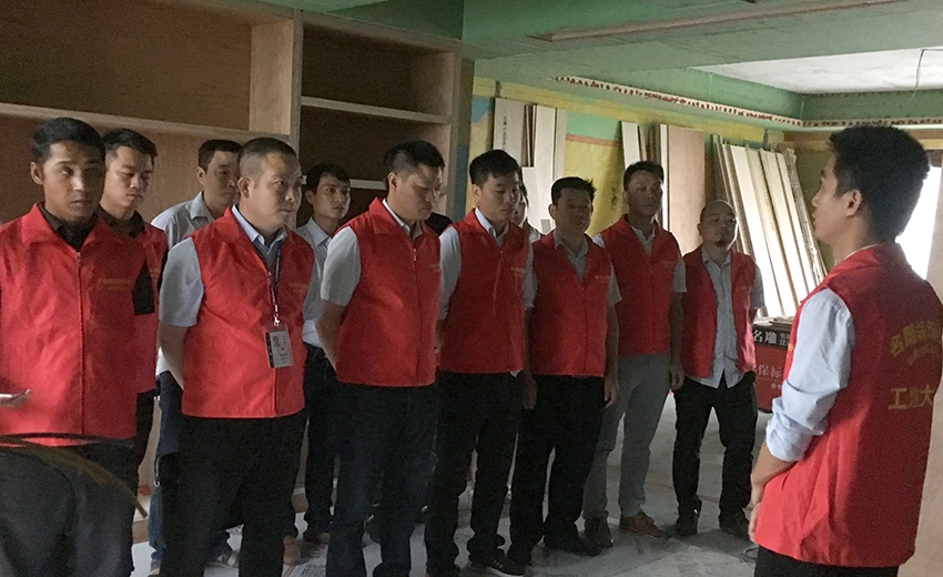 柳州装修助手仁山智水工地巡检