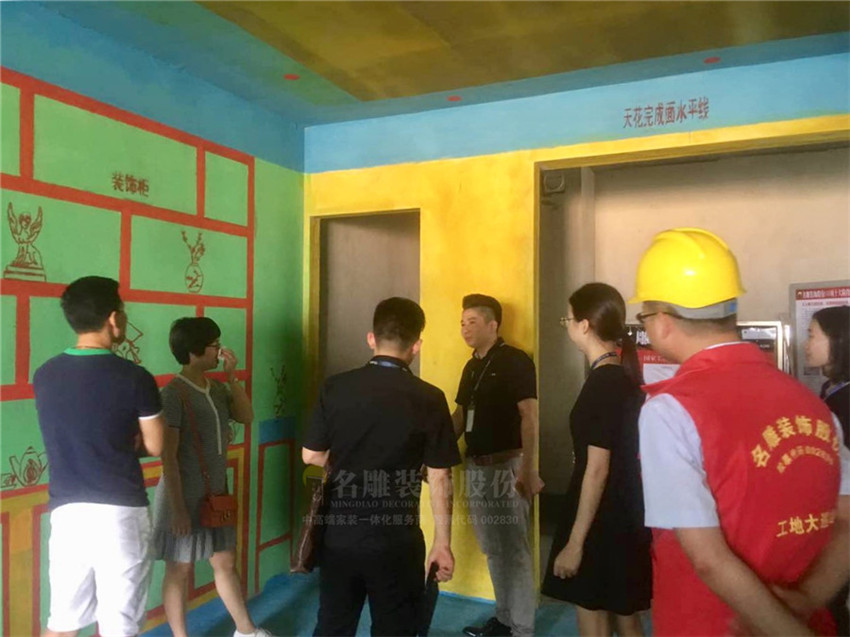 佛山装修公司公众认可前三名：柳州装修助手施工现场